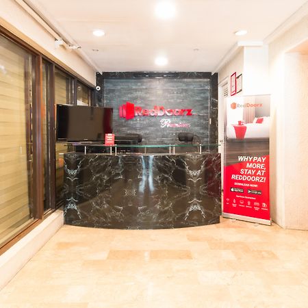 Reddoorz Premium Near Greenbelt Makati - Vaccinated Staff Makati City Exterior foto